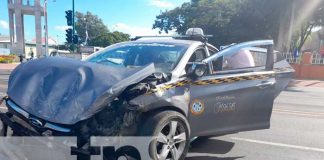 ¡Tremendo choque! entre un bus y taxi dejó a personas lesionadas en Managua