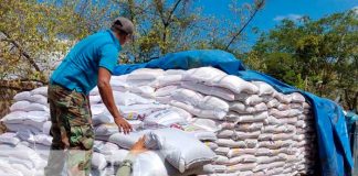 Distribución de la merienda escolar en Juigalpa, Chontales