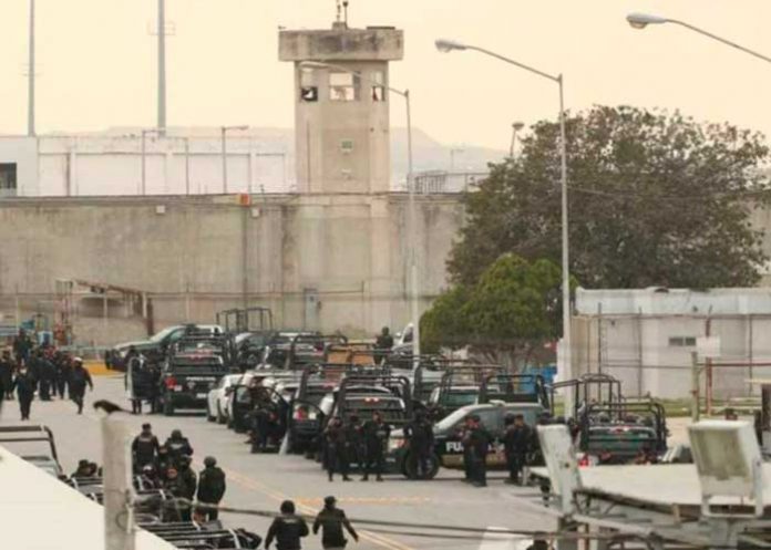 Motín en penal de Nuevo León, México dejó seis reos heridos