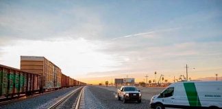 Descubren arriba de tren a 26 migrantes que intentaba entrar a Estados Unidos