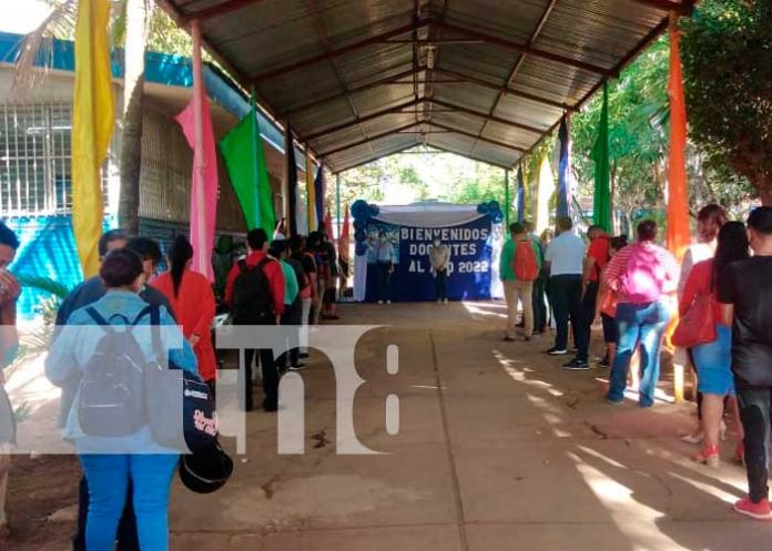 Reforzamiento de conocimientos con docentes en Nandaime