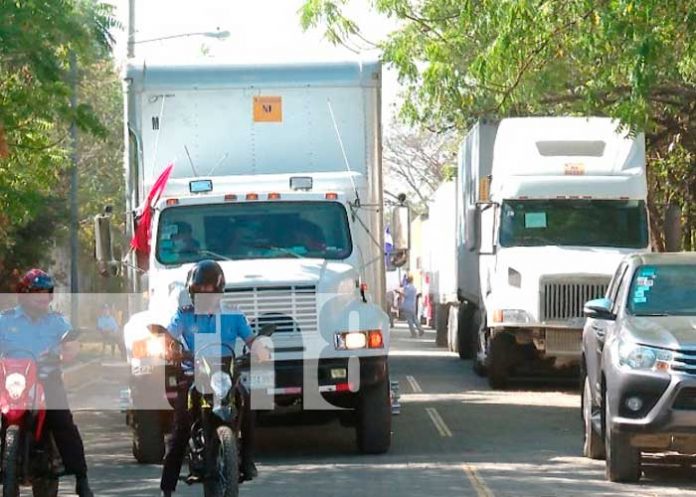 paquete-escolar-124 Camiones con paquetes escolares para Nicaragua