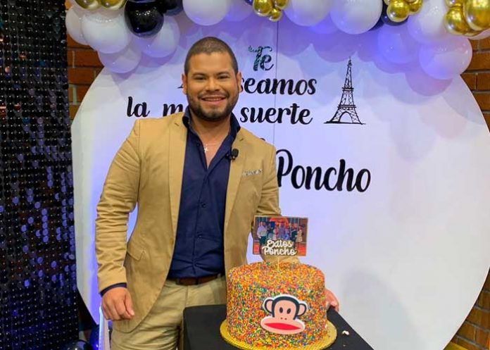 Momento de la despedida de Alfonso Duarte, Poncho, de TN8