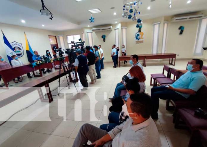 Conferencia sobre plan de trabajo de la Policía para la armonía de la juventud