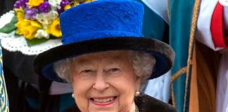 La reina Isabel lanza su propia marca de ketchup
