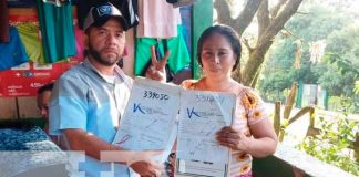 Entrega de títulos de propiedad para Río Blanco