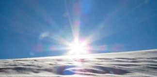 ¡Raro fenómeno! Cae nieve en el desierto del Sahara