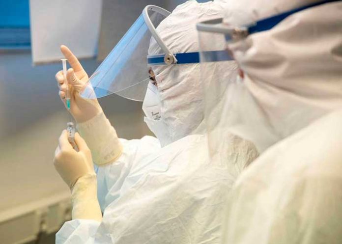 ¿Una más? Hallan nueva variante del Covid-19 