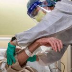 Hallan variante genética que aumenta riesgo a enfermedades graves por COVID-19 Hallan variante genética que aumenta riesgo a enfermedades graves por COVID-19