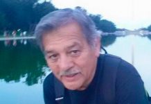 ¡Amor a su profesión! Profesor pasa sus últimas horas de vida calificando exámenes ¡Amor a su profesión! Profesor pasa sus últimas horas de vida calificando exámenes