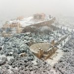 Potentes nevadas en Turquía y Grecia crean perturbación aérea y vial Potentes nevadas en Turquía y Grecia crean perturbación aérea y vial
