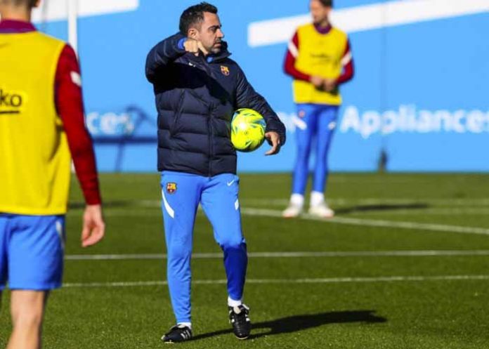 xavi, barcelona, la liga, españa, covid,