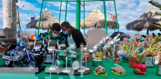 Realizan feria de Artesanías y Dulces en el Puerto Salvador Allende