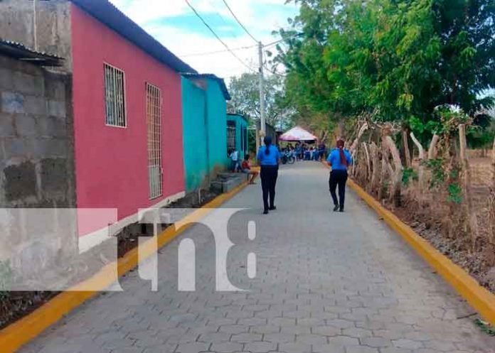Alcaldía de Nandaime inaugura calle adoquinada