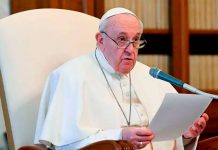 El papa Francisco defiende el celibato durante simposio sacerdotal El papa Francisco defiende el celibato durante simposio sacerdotal