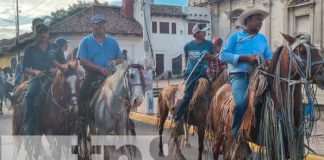 Realizan cabalgata en honor al General Sandino en Granada