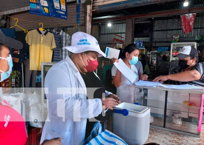 1 Pobladores de San benito vacunados contra el COVID