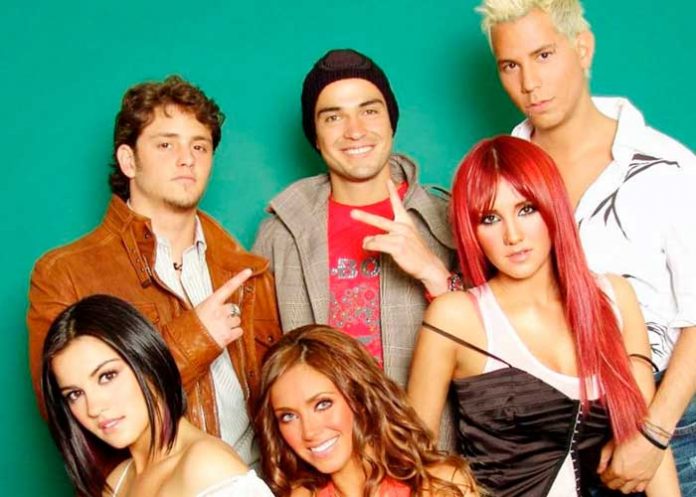 Se encienden las expectativas de gira de RBD por un misterioso mensaje