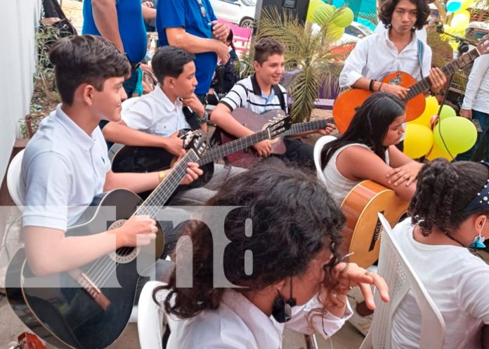 Inauguran biblioteca 