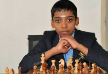Un joven de la India derrota al numero uno del ajedrez en el mundo Un joven de la India derrota al número del ajedrez en el mundo