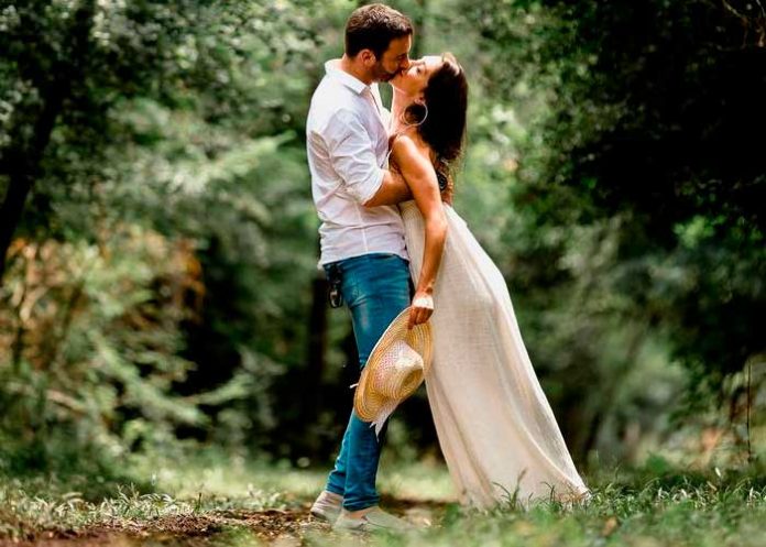 Tener sexo una vez a la semana retarda los efectos del envejecimiento en las mujeres