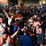 Fiesteros en Italia podrán ir sin mascarilla a las discotecas Fiesteros en Italia podrán ir sin mascarilla a las discotecas.