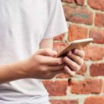 ¡Alerta! Niño finge estar perdido y todo era un truco para robar