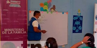 Ministerio de la Familia imparte taller "Crianza con Ternura" en Juigalpa