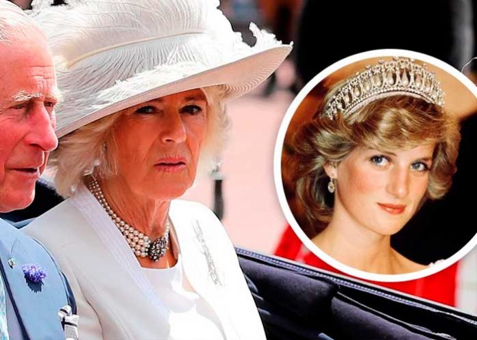 22 Reina Isabel revela que Camila debería convertirse en