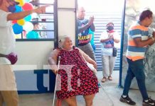 Entregan en Managua una vivienda digna como regalo de cumpleaños a Doña Ana Entregan una vivienda digna en Managua, como regalo de cumpleaños a anciana