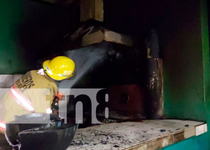 Rivas: Bomberos sofocan inicio de incendio en el Mercado Municipal