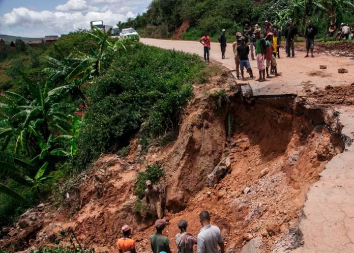 3 El ciclón Batsirai deja al menos 92 muertos y grandes daños en Madagascar.