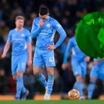 Foden es agredido por fans