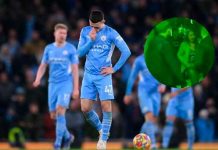 Foden es agredido por fans