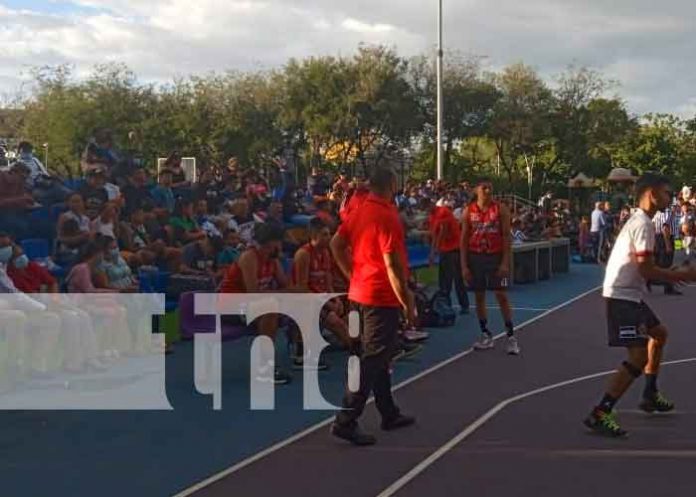 Realizan VII torneo de baloncesto en el Parque Luis Alfonso, Managua