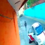 Asaltada y volando, así resultó una muchacha en México ¡VIDEO! Asalto en México