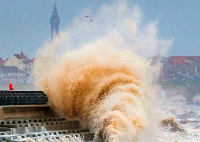 Cierra el Arena O2 en Londres tras el paso de la tormenta Eunice