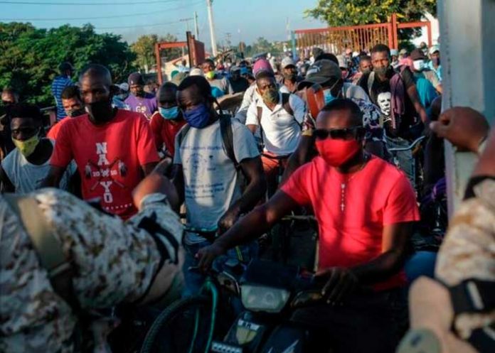 República Dominicana construye un muro en la frontera con Haití