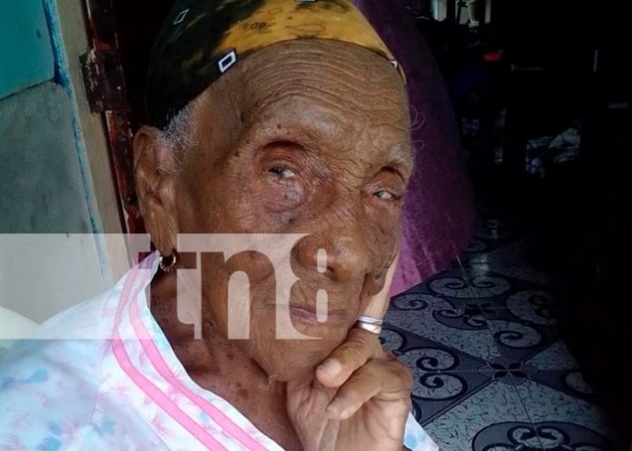 La mujer más longeva de Corn Island cumplió 110 años