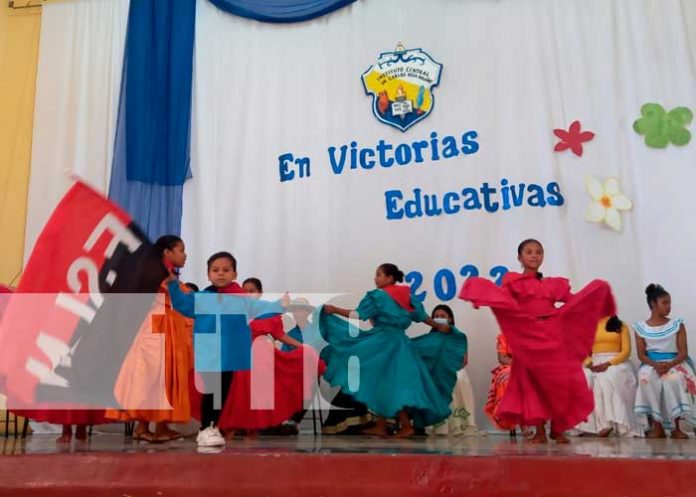 6 Masaya desde la edad muy temprana hace honor al folclore