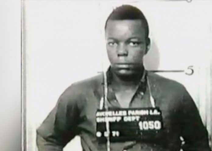 Liberado de la cárcel luego de condenarlo 