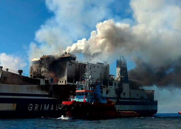 Encuentran dos de los desaparecidos tras incendio de un Ferry en Grecia