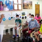 INAFOR imparte charla a jóvenes