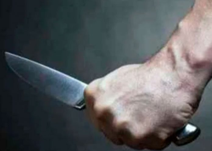 Hombre desquiciado apuñaló a su hija y la lanzó por la ventana en Bolivia