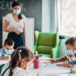 Estados Unidos: Centro preescolar cierra tras presuntas enseñanzas racistas. Escuela en EE.UU