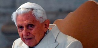 El papa emérito Benedicto XVI pide perdón a las víctimas de abusos