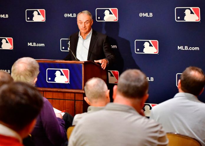 Manfred rob, manfred, mlb, mlbpa, béisbol,