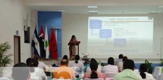 Capacitación a trabajadores de la salud