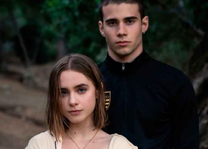 A través de mi ventana: Las claves de la fogosa historia que adaptó Netflix