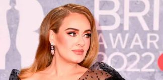 Adele desata rumores de compromiso al lucir un espectacular anillo